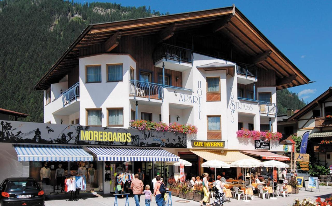 Heart Hotel Nordstern Mayrhofen Exterior photo